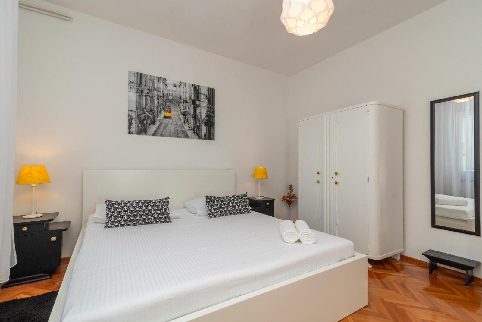 Apartman Karmen تروغير المظهر الخارجي الصورة